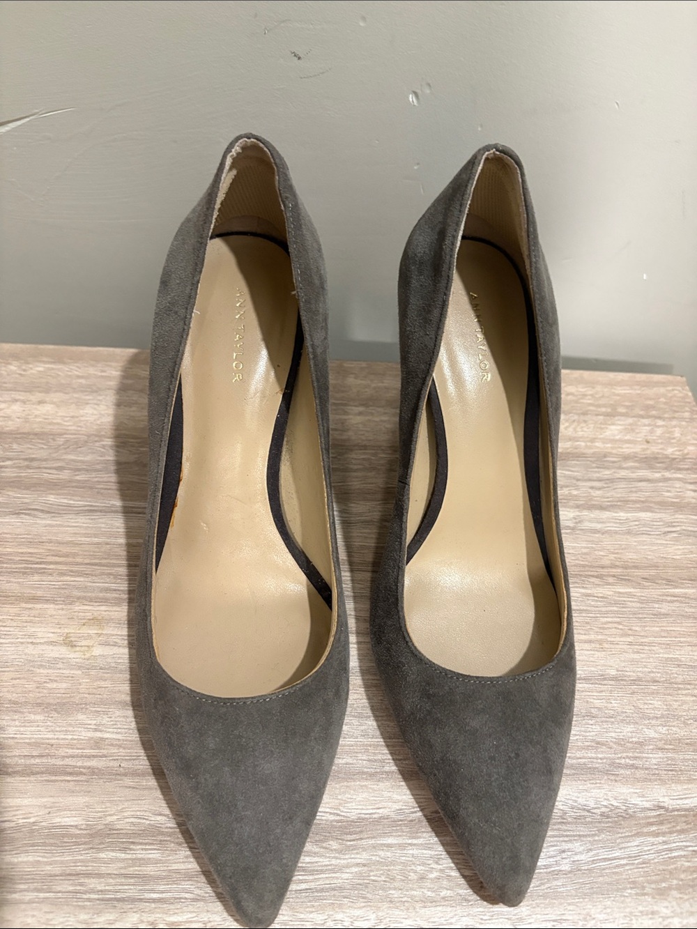 Ann Taylor Classic Pointed Toe Suede Pumps - Gray